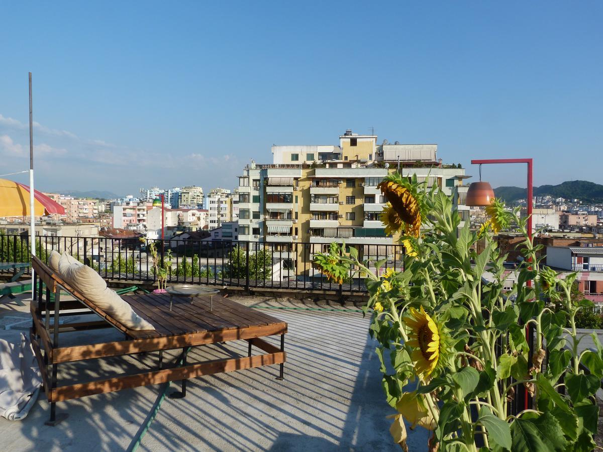 Hostel Albania Тирана Экстерьер фото